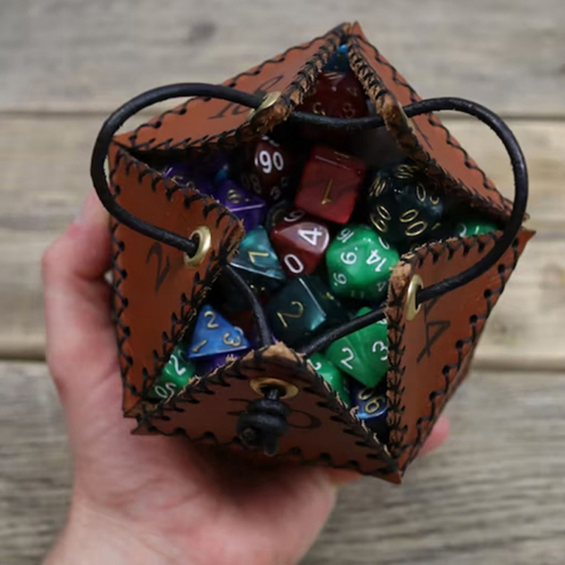 Кожаный мешочек для кубиков D2 – обзор и цена Gaming Accessories Gift Ideas